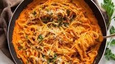 Creamy Roasted Red Pepper Pasta