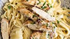 Easy Chicken Alfredo Pasta