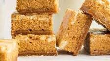 Easy Pumpkin Cheesecake Squares