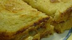 Elvis Presley's Grilled Peanut Butter and Banana Sandwich