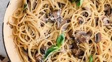 Garlic Butter Mushroom Pasta