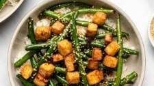 Garlic Green Bean Stir Fry with Crispy Tofu