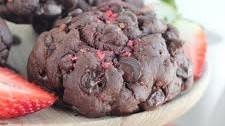 Giant Chocolate Strawberry Cookies