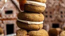 Gingerbread Cookie Sandwiches