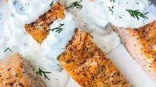 Grilled Salmon with Creamy Dill Sauce