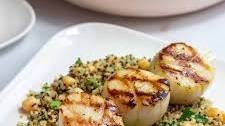 Grilled Scallops With Citrus Quinoa