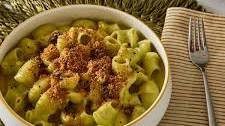 Grown-Up Mac & Cheese with Peas