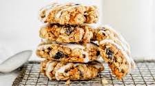 Healthy Carrot Cake Oatmeal Cookies (made with coconut oil!)