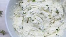 Herbed goat cheese with garlic