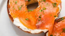 Honey Sriracha Bagel with Smoked Salmon