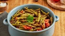 Italian Green Beans with Tomatoes and Garlic