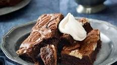 Maple-roasted pecan brownies