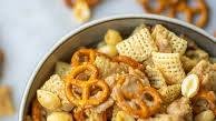 Maple Cinnamon Snack Mix