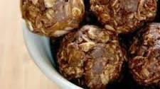 Mint chocolate energy bites