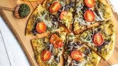 Naan Pesto Pizza
