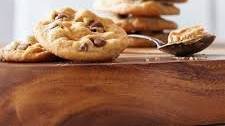 Old-Fashioned Peanut Butter Chocolate Chip Cookies