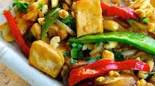 Peanut Chicken Lo Mein