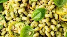 Pesto pasta salad