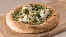 Pizza al pesto