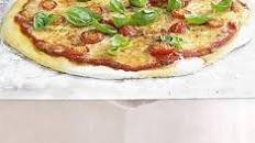 Pizza Margherita in 4 easy steps