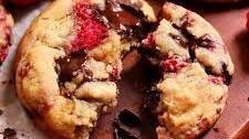 Raspberry Chocolate Chip Cookies