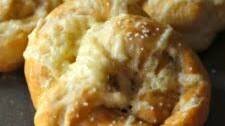 Roasted Chile White Cheddar Soft Pretzels