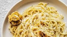 Roasted Garlic Alfredo Pasta