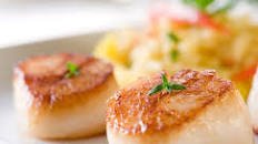 Scallops with Quinoa in Garlic, Lemon, and Butter Sauce