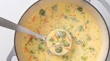 Skinny Broccoli Cheddar Soup