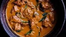 Slow cooked Sri lankan beef curry(like my grandmother makes).