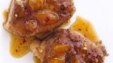 Spicy Peach-Glazed Pork Chops