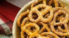 Spicy Pretzels with Nacho Cheese Seasoning