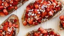 Strawberry Dessert Bruschetta