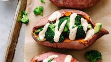 STUFFED SWEET POTATOES WITH BROCCOLI & AVOCADO