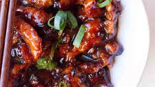 Sweet and Spicy Sriracha Honey Glazed Pork