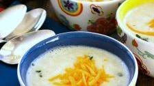 Thanksgiving Leftovers: Garlic Mashed Potato Soup