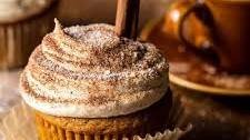 Vanilla Chai Pumpkin Latte Cupcakes with Cinnamon Brown Sugar Frosting