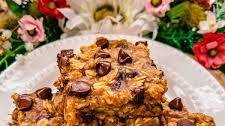 Vegan & Gluten-free Peanut Butter Banana Bars