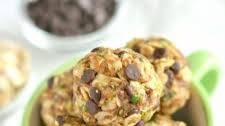 Zucchini Chocolate Oatmeal Bites