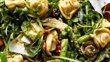 30 Minute Pesto Tortellini Salad