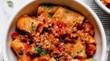 30-Minute Spicy Italian Sausage and Peppers Pasta