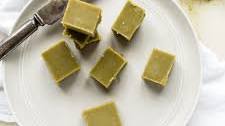 5-Ingredient Mint Matcha Superfood Fudge