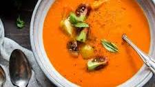 5-Ingredient Roasted Red Pepper and Tomato Soup Recipe