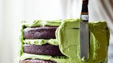 5-Minute Matcha Cream Cheese Frosting