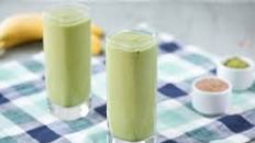 Almond Matcha Superfood Smoothie