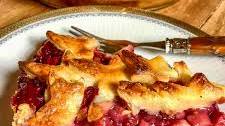 Apple And Berries Pie
