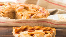 Apple Cinnamon Pie with Lattice Crust