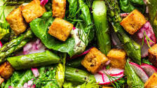 Asparagus salad with lemon tofu