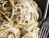 Authentic Cacio e Pepe Recipe