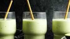 Avocado Smoothie (3-Ingredient)